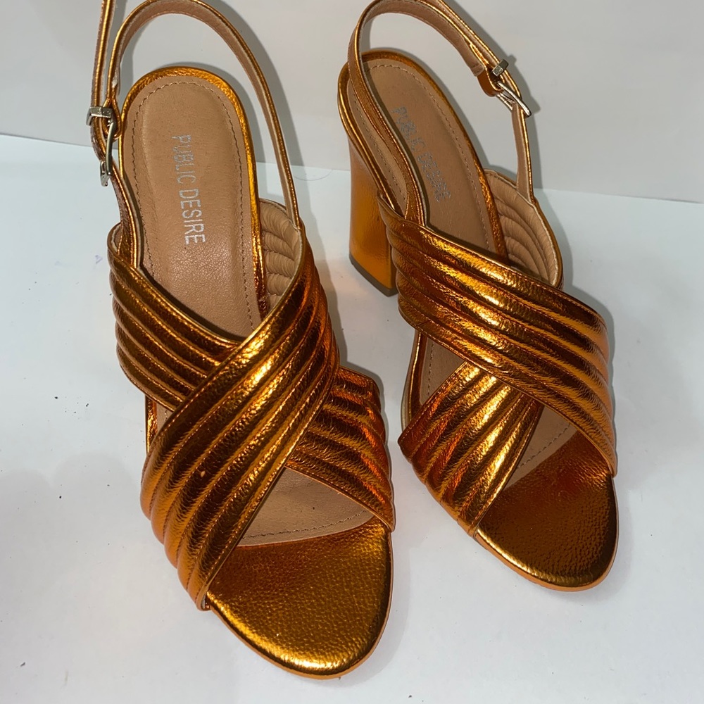 Orange mules